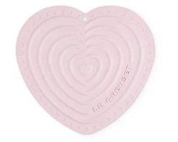 foto van Le Creuset Roze pottenonderzetter Hart Siliconen - onderzetter in de vorm van een hartje