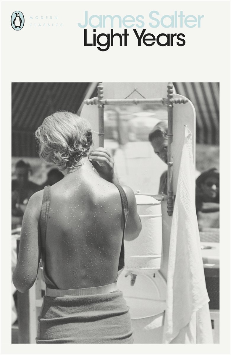 Omslag van Light Years