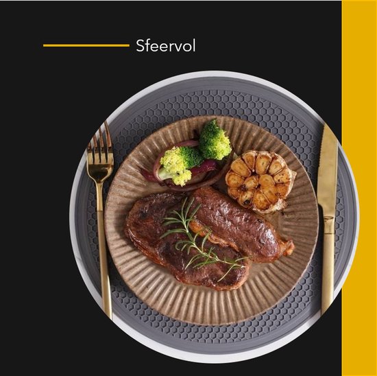 Grijze onderzetter onder een bord met gegrilde steak, broccoli en geroosterde knoflook.