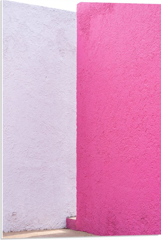 PVC Schuimplaat - Witte en Roze Muren - 50x75 cm Foto op PVC Schuimplaat (Met Ophangsysteem)