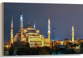 WallClassics - Hout - Sultan AhmetMoskee in de Nacht in Istanbul, Turkije - 90x60 cm - 9 mm dik - Foto op Hout (Met Ophangsysteem)