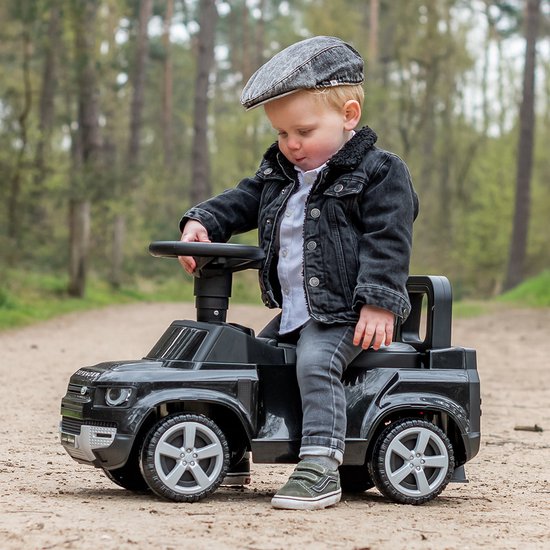 8-speelgoedauto op batterijen, bump actie, verandert van richting 8-speelgoedauto op batterijen, bump actie, verandert van richting