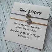 Akyol - Vriendschapsarmband | Soul Sisters | Zussen armband | Moeder dochter armband | cadeau voor zus | armband voor zus | vriendschapsarmband | sister bracelet | armband voor twee | relatie armband | hanger | 2 stuks |