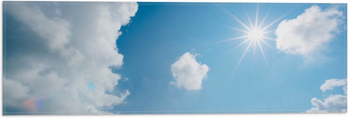 Vlag - Felle Zon door Sluierbewolking - 60x20 cm Foto op Polyester Vlag