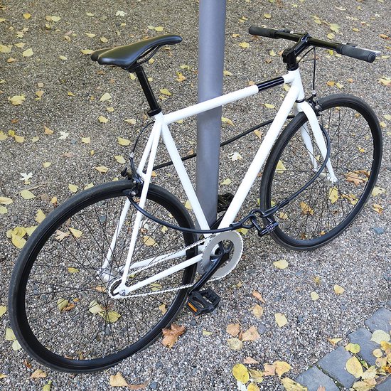 Câble Antivol Acier 2 M Avec Cadenas à Code - Serrure à Combinaison 4 Chiffres, Idéal Pour Vélo, Meuble, Chariot - 10