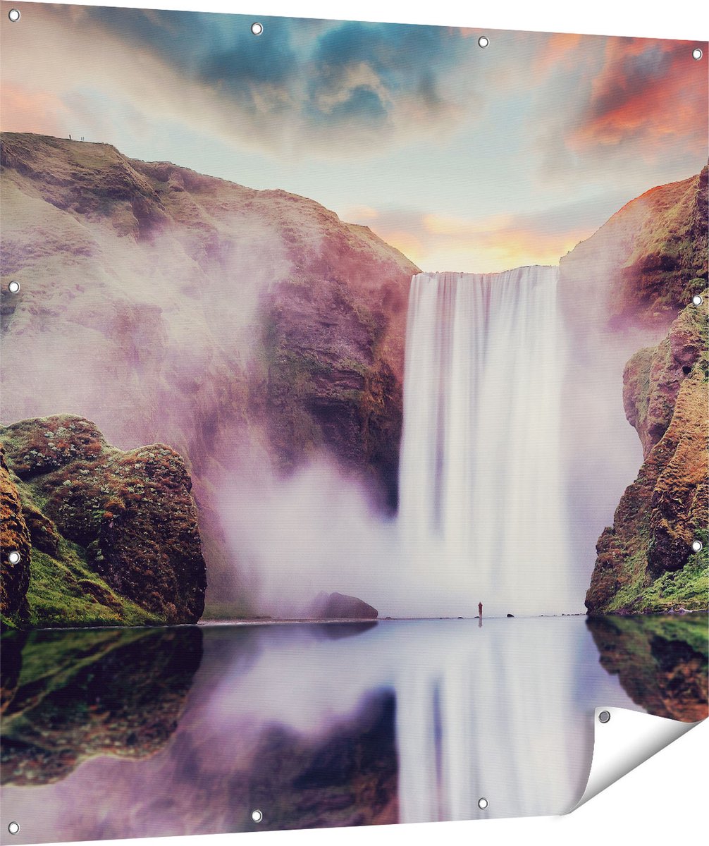 Gards Tuinposter Waterval met een Weerspiegeling in het Water - 120x120 cm - Tuindoek - Tuindecoratie - Wanddecoratie buiten - Tuinschilderij Multikleur