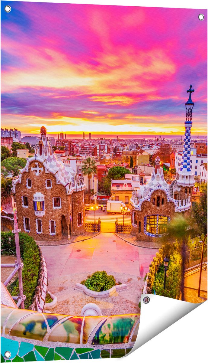 Gards Tuinposter Park G�ell Uitzicht op Barcelona - 60x90 cm - Tuindoek - Tuindecoratie - Wanddecoratie buiten - Tuinschilderij Multikleur