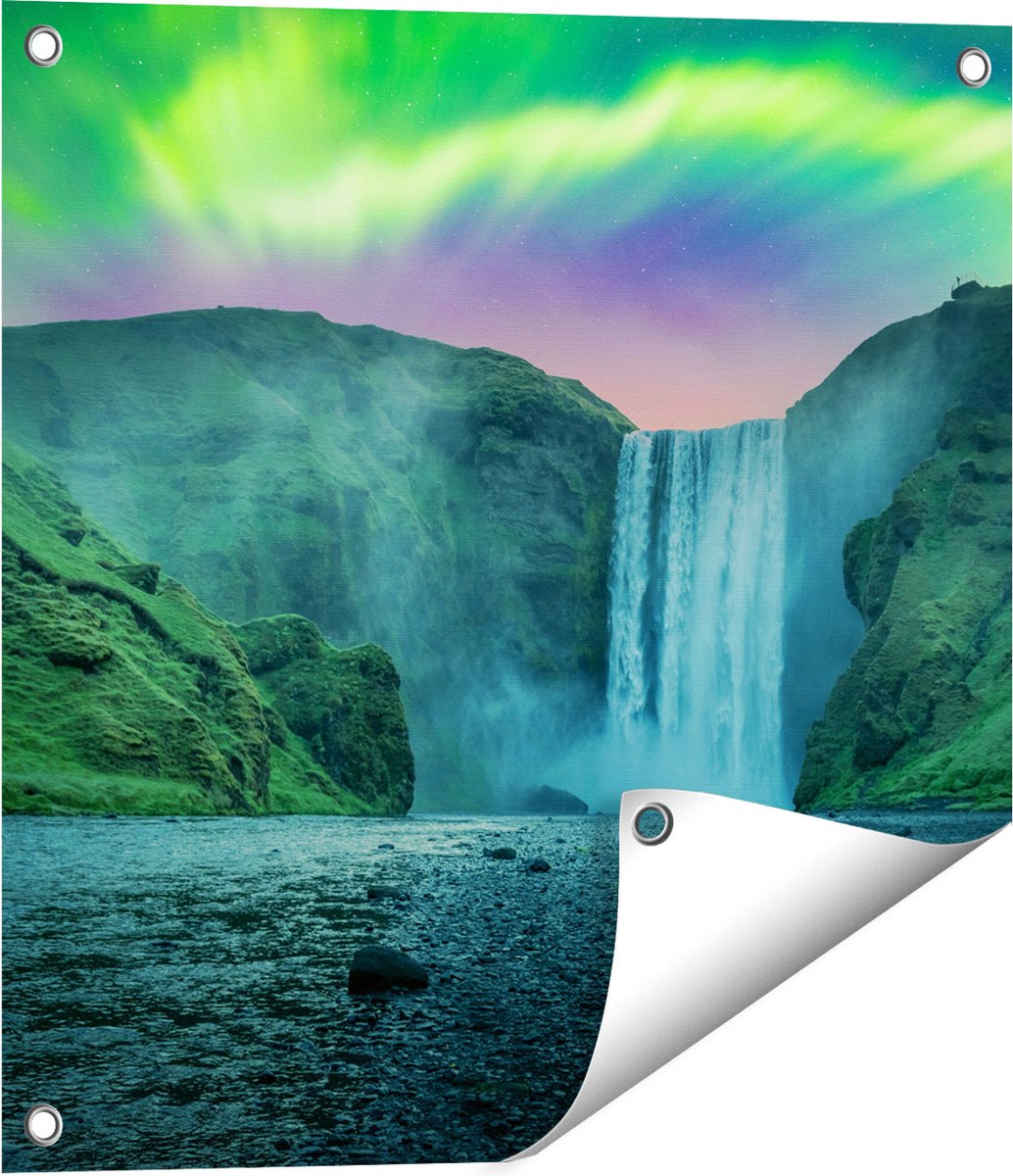 Gards Tuinposter Waterval met het Groene Noorderlicht - 50x50 cm - Tuindoek - Tuindecoratie - Wanddecoratie buiten - Tuinschilderij Multikleur