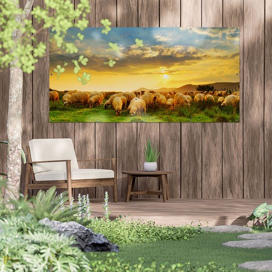 Affiche de jardin Gards Troupeau de moutons sur l'herbe au coucher du soleil - 180x90 cm - Toile de jardin - Décoration de jardin - Décoration murale extérieur - Tableau de jardin