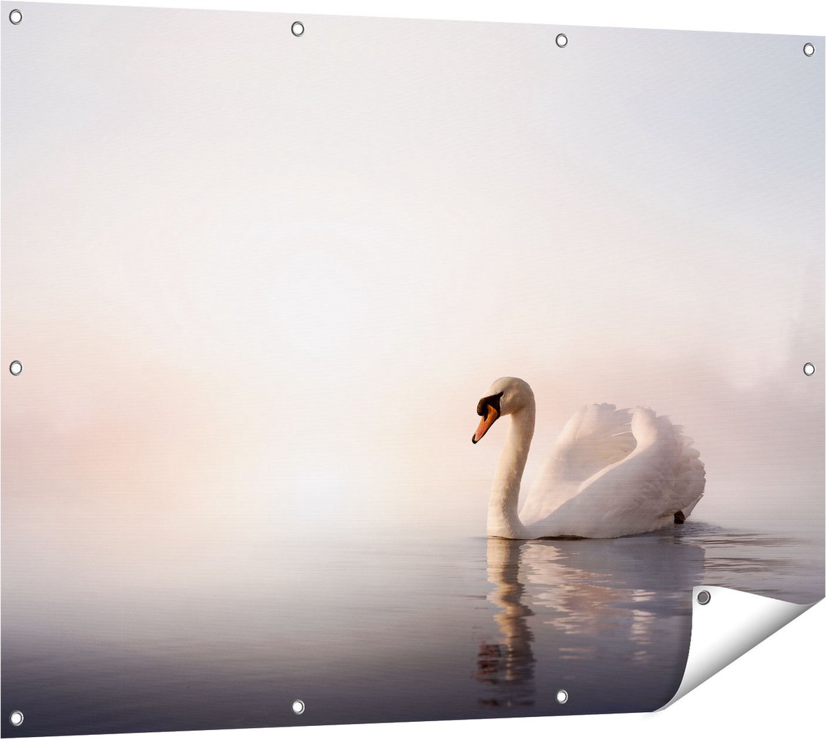 Gards Tuinposter Zwaan in het Water tijdens de Mist - 120x90 cm - Tuindoek - Tuindecoratie - Wanddecoratie buiten - Tuinschilderij Multikleur