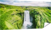 Gards Tuinposter Waterval in het Groene Landschap - 160x80 cm - Tuindoek - Tuindecoratie - Wanddecoratie buiten - Tuinschilderij