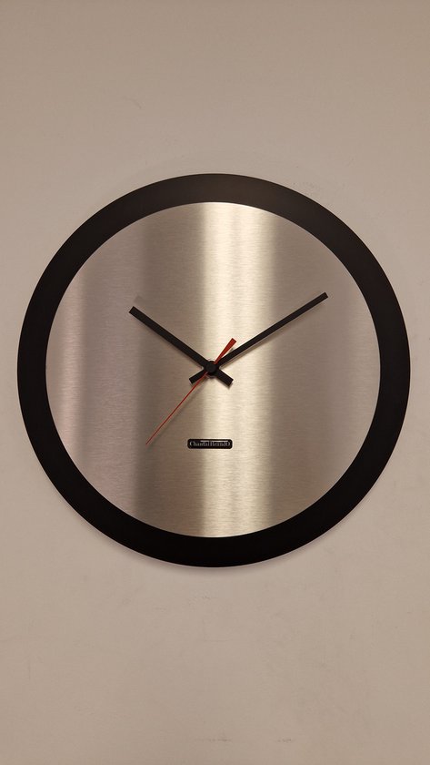 Kreative Feder 3D designer-wandklok zwart & goud golven in moderne metallic look 50 x 30 cm rechthoekig, analoog, geruisloos zonder tikken (Black & Gold Waves, stil radiouurwerk