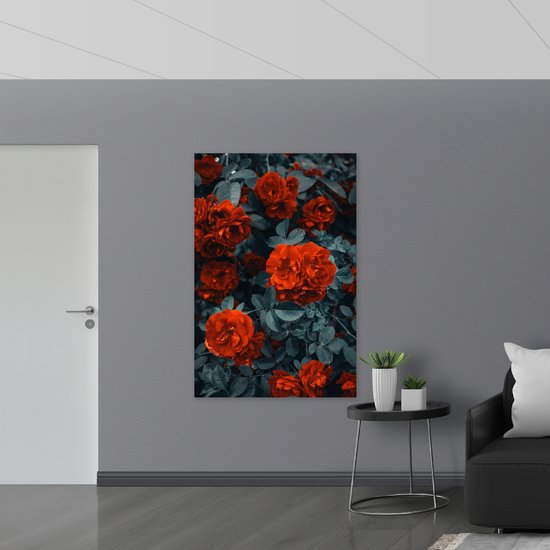 WallClassics - Drapeau - Fleurs pleines rouges dans un buisson vert foncé - 100 x 150 cm Photo sur drapeau en polyester