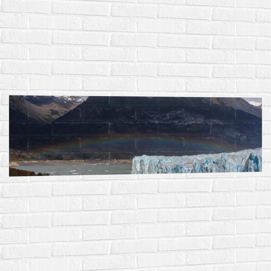 WallClassics - Muursticker - Regenboog in Landschap met IJskappen - 120x40 cm Foto op Muursticker