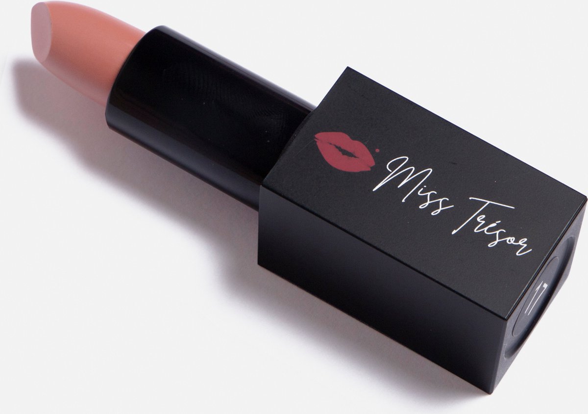 Miss Trésor Kiss Me Now Lipstick Peach #17