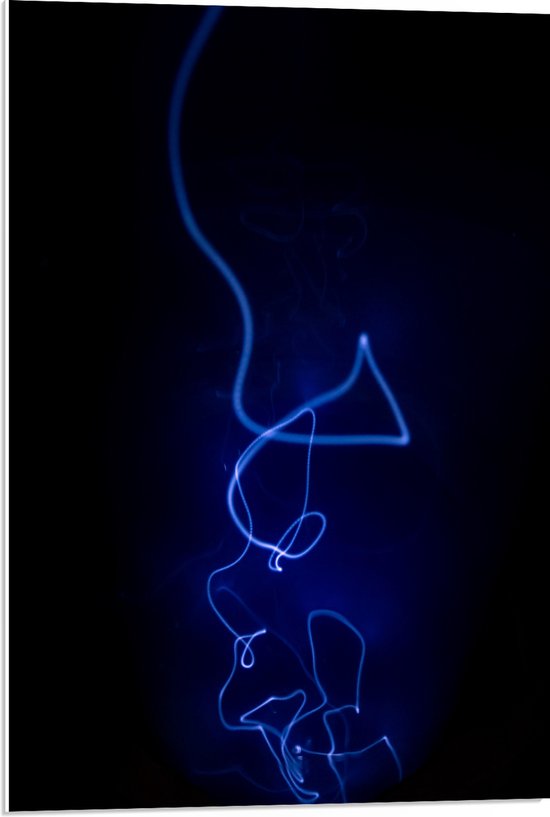 PVC Schuimplaat - Blauwe Lichtstrepen tegen Zwarte Achtergrond (Niet Lichtgevend) - 50x75 cm Foto op PVC Schuimplaat (Met Ophangsysteem)