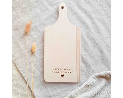 Borrelplank hout | Tapasplank | Liefde gaat door de maag | Moederdag cadeautje