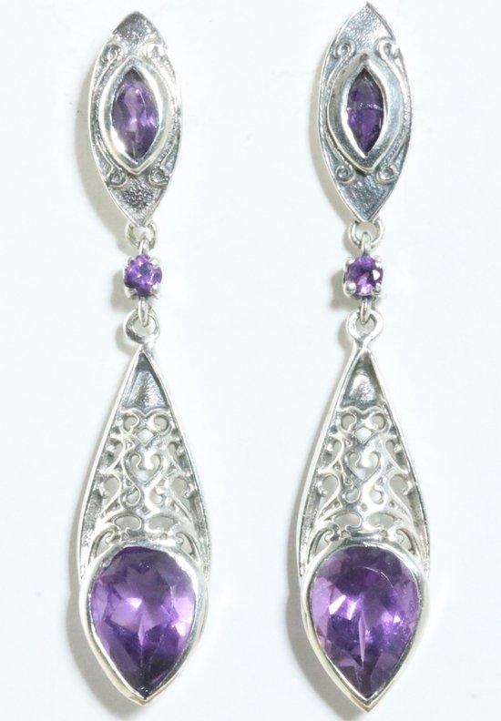 Boucles d'oreilles longues en argent avec améthyste