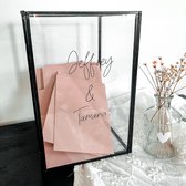 Glazen windlicht - glazenbox met eigen tekst - cadeau huwelijk - enveloppenkist - cadeau eigen huis - windlicht met naam - glazen windlicht met hart