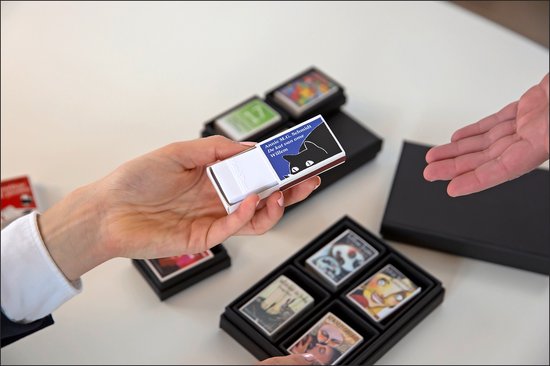 MatchBoox - Drs. P Serie - Unieke handgemaakte uitgave verpakt in een luxe geschenkdoos van MatchBoox - Kunstboeken