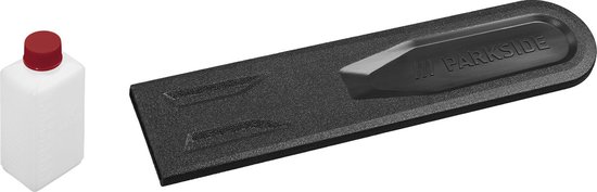 Parkside Elektrische Kettingzaag - Vermogen: 2200 W - Kettingsnelheid: max. 15,3 m/sec - Zaaglengte: 39,5 cm - Automatisch kettingoliesysteem - Ergonomische softgrip-afwerking - 2-hands-veiligheidsschakelaar van Merkloos	 — afbeelding 3