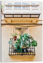 Dibond - Balkon met Groene Planten - 60x90 cm Foto op Aluminium (Wanddecoratie van metaal)