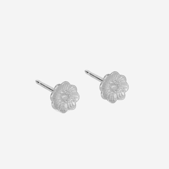 Lauren Sterk Amsterdam - oorbellen bloem mini - zilver gerhodineerd - extra coating