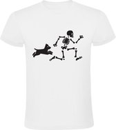 Skelet vlucht voor hond Heren T-shirt - botten - schedel - huisdier - honden - puppy - vluchten - rennen - halloween - grappig