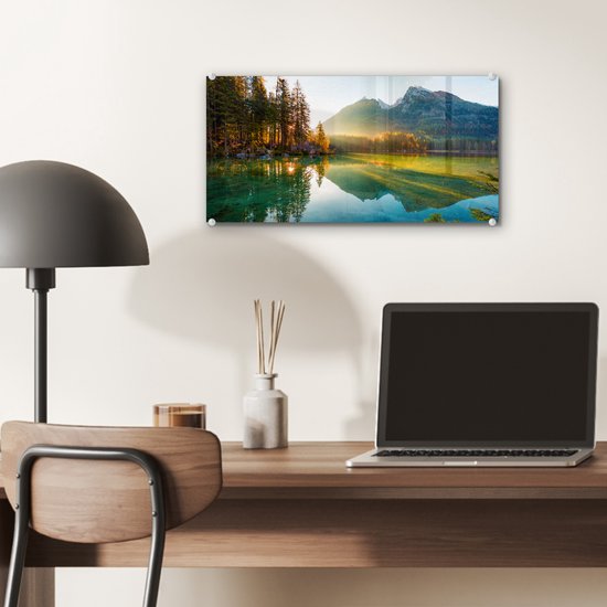 Peinture sur verre - Plaque acrylique - Lac - Water - Vert - Montagnes - Arbre - Décoration murale - Peinture sur verre - Verre acrylique - Photo sur verre - 40x20 cm - Peinture sur verre nature - Décoration murale