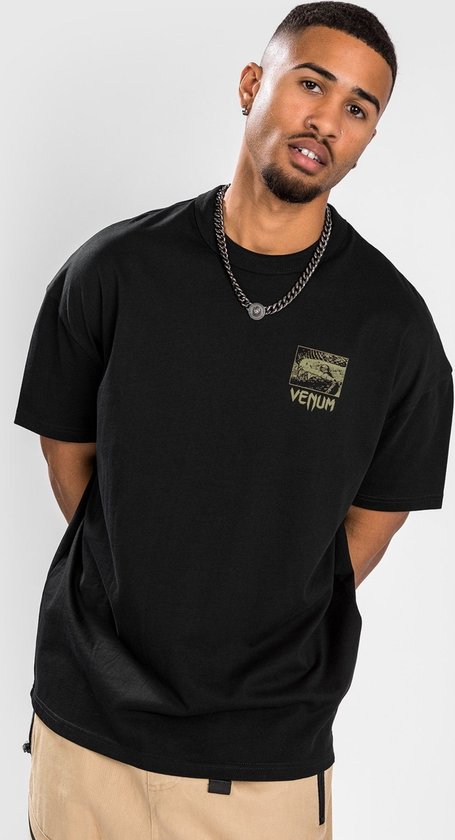 Venum Fangs T-shirt Oversized Pasvorm Zwart maat S