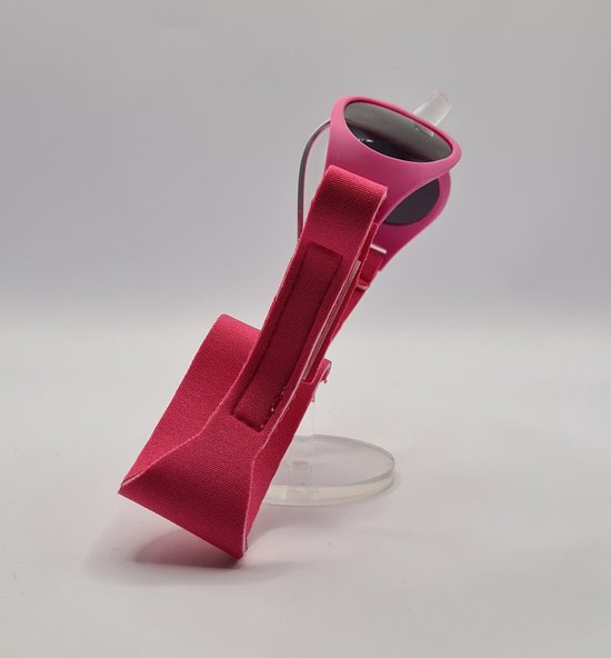 Babyzonnebril met etui en doekje / maat 2-18 maanden / antislip baby bril K 111 kat 3 Fucshia kleur UV 400 / Fucshia + bijpassende kleur single belight / kraamcadeau meisje / baby glasses / lunettes de soleil bébé / Aland optiek / zonnebril kind van Aland Optiek — afbeelding 3