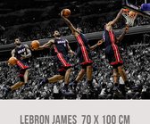 Allernieuwste.nl® Canvas Schilderij LeBron James Basketbal Dunk - Sport LBJ - Kleur - 70 x 100 cm