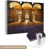 MuchoWow® Glasschilderij 180x120 cm - Schilderij acrylglas - Teckel voor gebouw in Duitsland - Foto op glas - Schilderijen