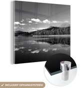 MuchoWow® Glasschilderij 90x90 cm - Schilderij acrylglas - Weerspiegeling van de bergen over het meer van Loch Lomond in Schotland - zwart wit - Foto op glas - Schilderijen