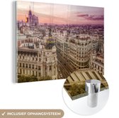 MuchoWow® Glasschilderij 120x80 cm - Schilderij acrylglas - Skyline - Madrid - Spanje - Foto op glas - Schilderijen