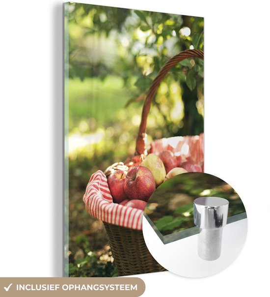 MuchoWow® Glasschilderij 20x30 cm - Schilderij acrylglas - Mand - Appel - Kleed - Foto op glas - Schilderijen