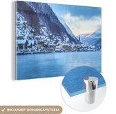 MuchoWow® Glasschilderij 150x100 cm - Schilderij acrylglas - Alpen - Dorp - Sneeuw - Foto op glas - Schilderijen