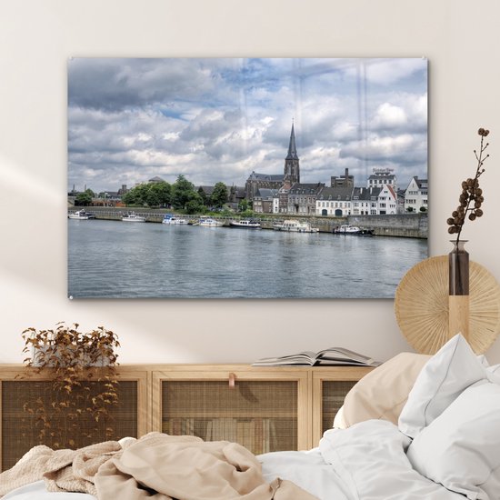 Vue de Maastricht avec de légers nuages Plexiglas 120x80 cm - Tirage photo sur Glas (décoration murale plexiglas)