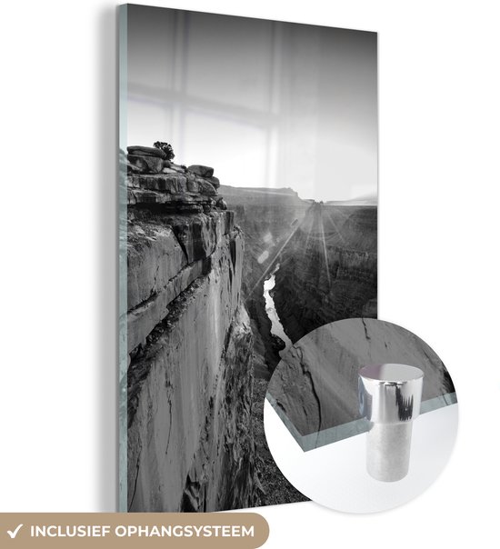 MuchoWow® Glasschilderij 100x150 cm - Schilderij acrylglas - Zonsopkomst in de Grand Canyon - zwart wit - Foto op glas - Schilderijen