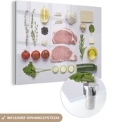 MuchoWow® Glasschilderij 80x60 cm - Schilderij acrylglas - Tafel met verse groenten en vlees - Foto op glas - Schilderijen