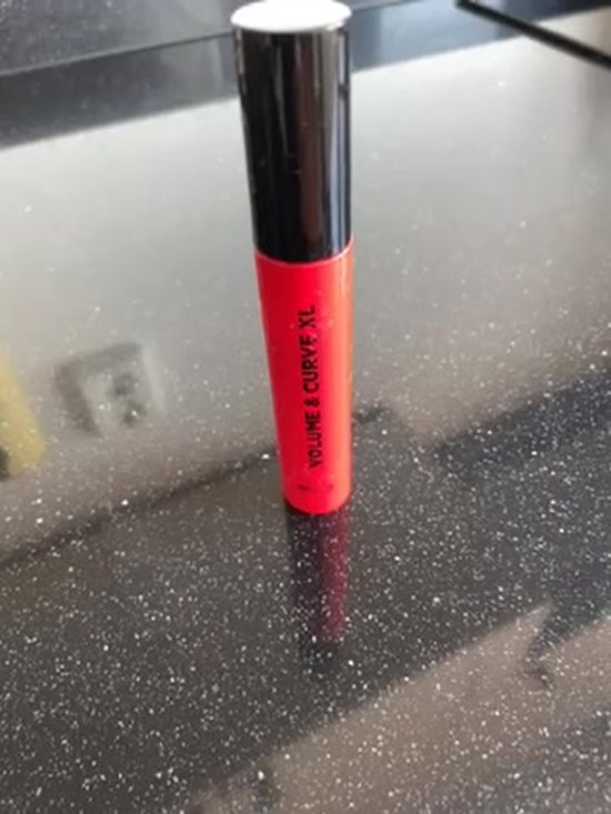 Deliplus Mascara volume &curve XL MEGA VOLUME en KRUL. Van het mooie