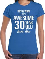 Awesome 30 year / 30 jaar cadeau t-shirt blauw dames XS
