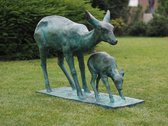 Tuinbeeld - bronzen beeld - Ree met baby - 80 cm hoog