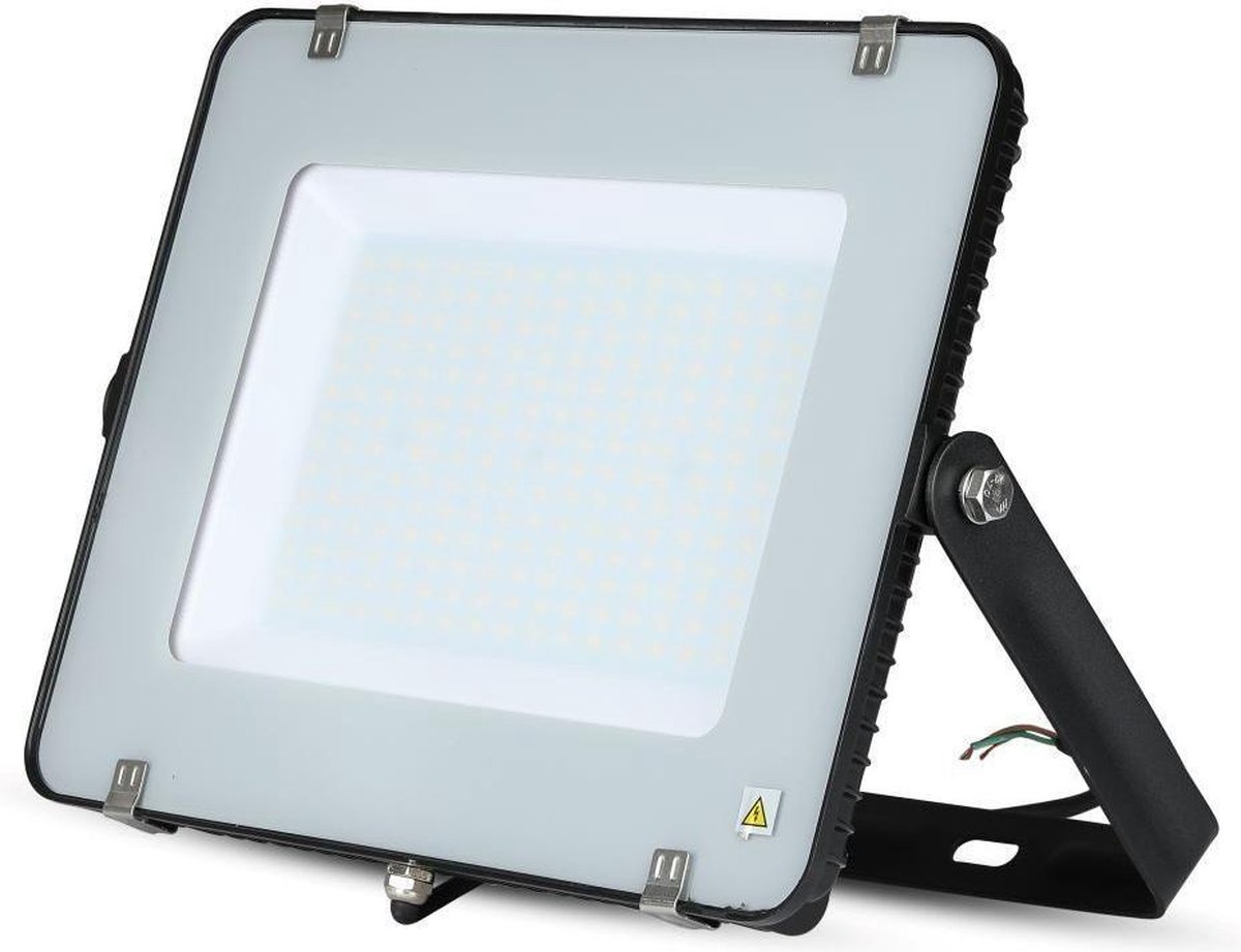 Led Schijnwerper 485W Cree XT-E 230V neutraal wit 30° 50500Lm - Led Led Schijnwerper 485W Cree XT-E 230V neutraal wit 30° 50500Lm - Led