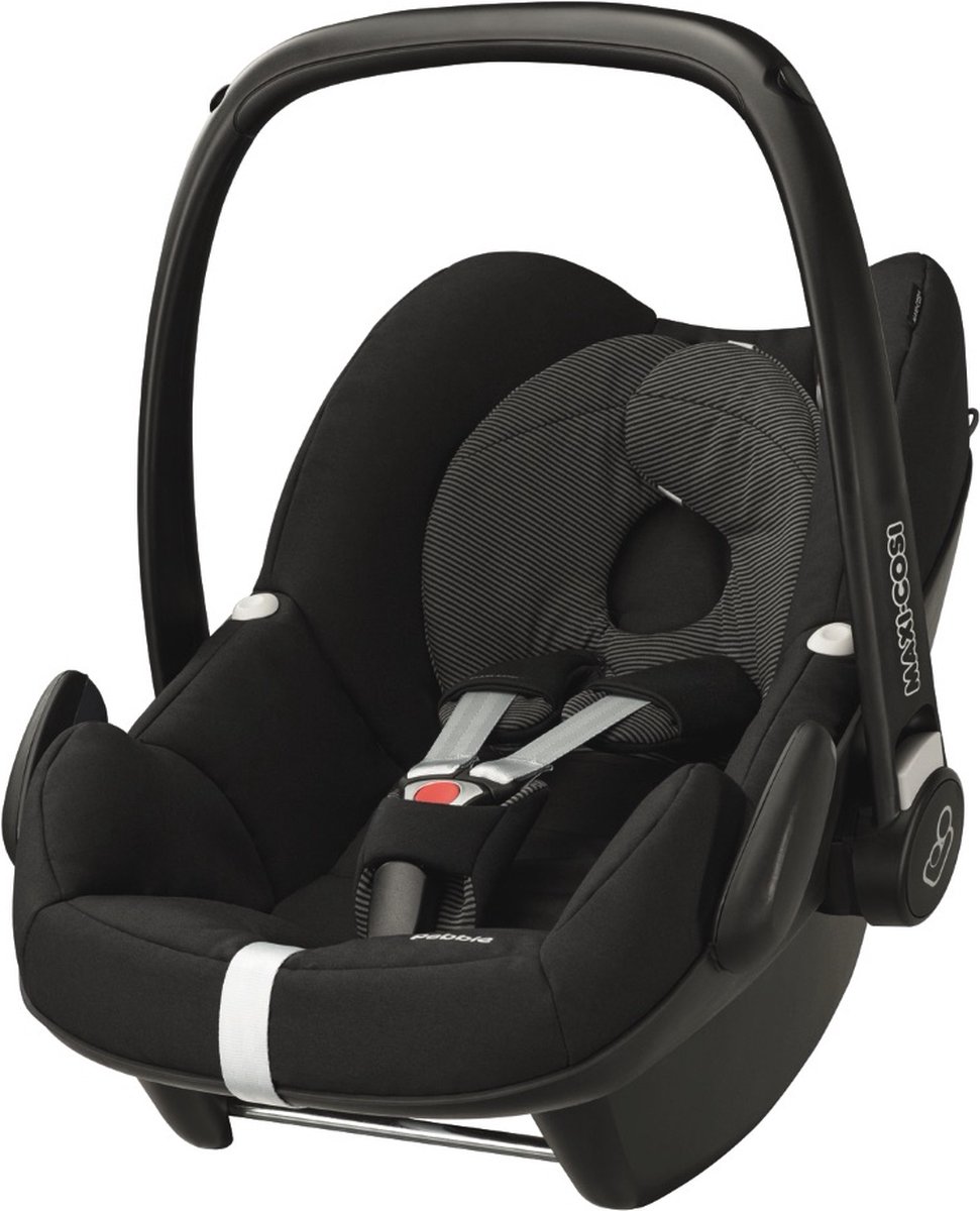 Maxi cosi pebble plus triangle black 2025