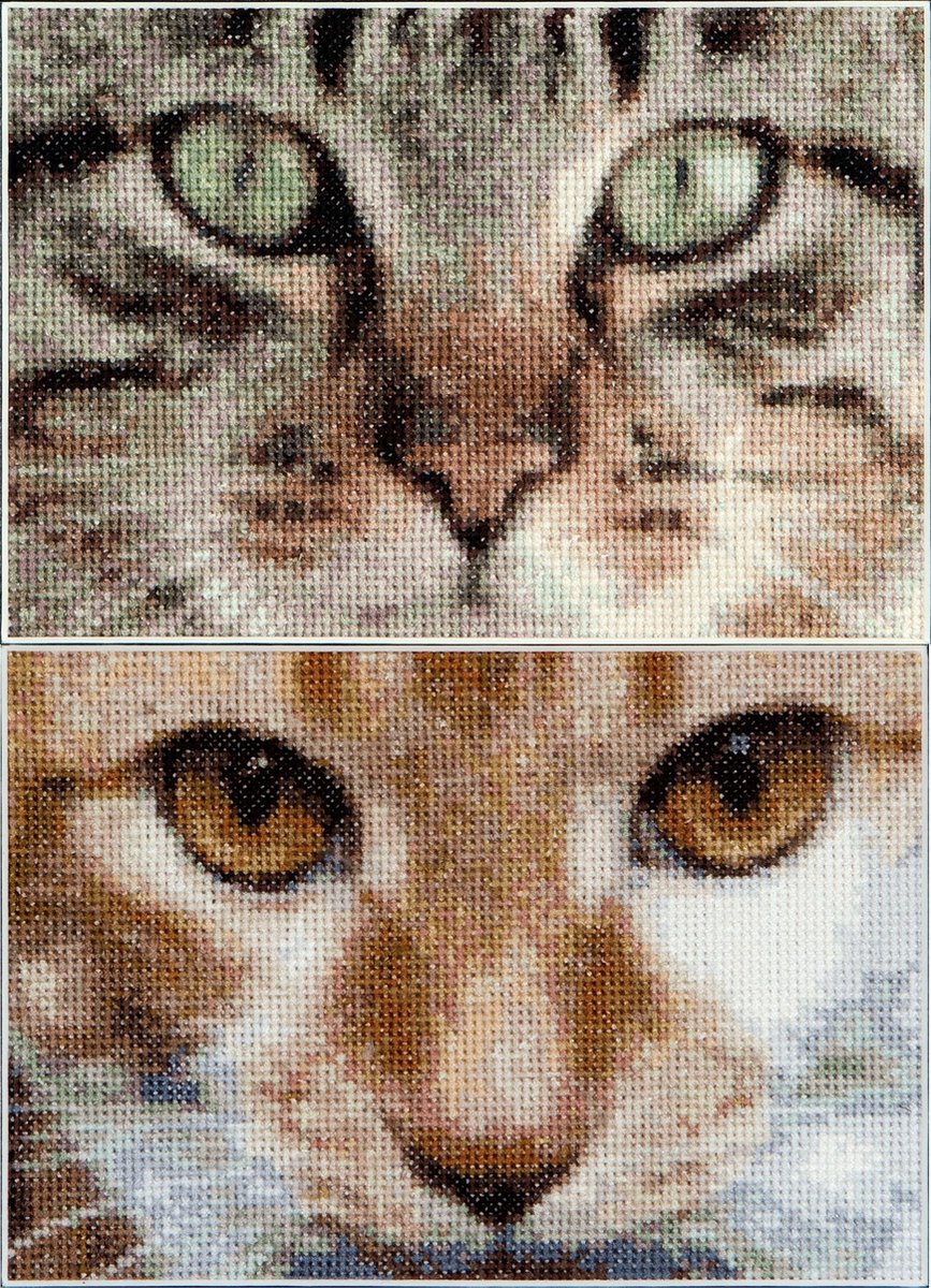Thea Gouverneur - Borduurpakket met telpatroon - 543A - Voorgesorteerde DMC Garens - Katten Tess + Simba - Aida - 17 cm x 12 cm - DIY Kit