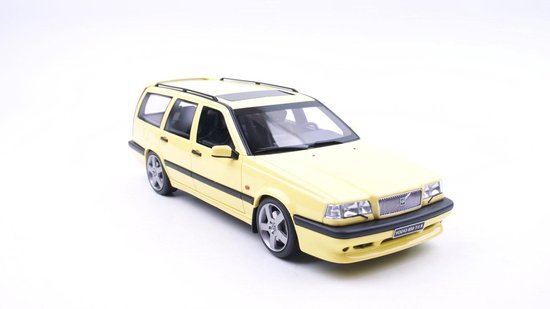 Volvo 850 T5-R Estate Geel - Ottomobile modelauto1:18 | bol