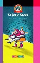 Boek "Stijntje Stoer" met illustratie van twee meisjes die elkaar vasthouden, tegen een muur.