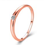 812 - Rose kleurige ring met Zirkonia - 925 Zilveren ring - Ring met steentje - Eyecatcher - Ø 18.25mm