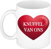 Knuffel van ons cadeau koffiemok / theebeker wit - 300 ml - keramiek - cadeau beker / beterschap wensen